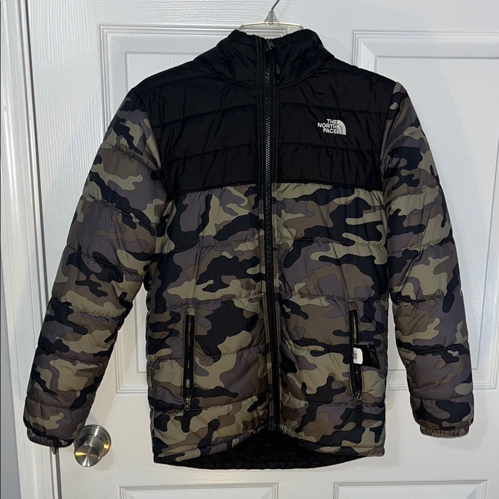 The North Face Kids Camo Jacket with hoodie